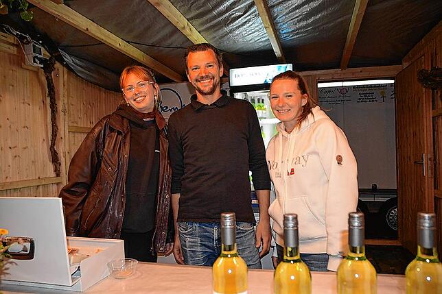 Bild 1: Die schönsten Bilder vom Weinfest in Meersburg 2025