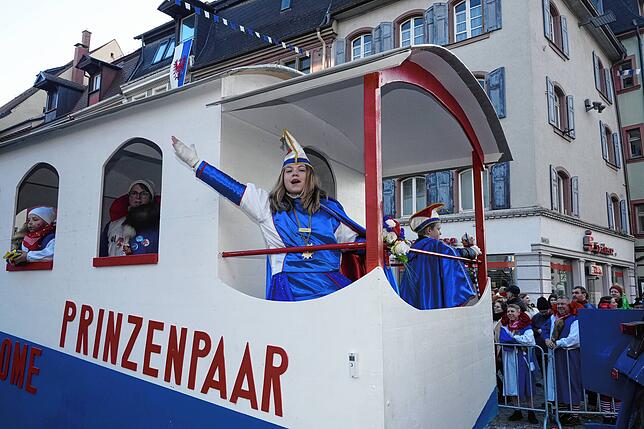 Bild 8: Gänsehautmomente beim Glonki-Umzug am Rosenmontag