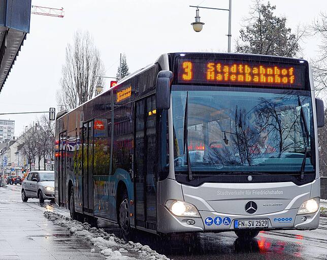 Stadtverkehr in Friedrichshafen. Auch der Bodo-Tarifverbund schlägt auf.