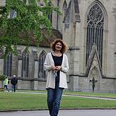 Birgit Rückert verwaltet Schloss Salem, das ehemalige Zisterzienserkloster, dessen Münster von einem mächtigen Dachstuhl getragen wird, ...