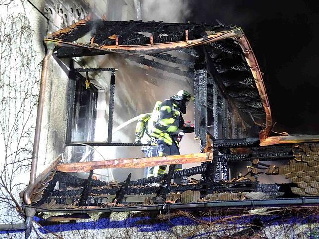 Bild 8: Wohnungsbrand in Grießen – das sind die Bilder