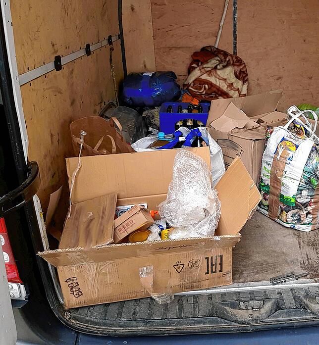 Über 25 Kilogramm Fleisch, lediglich in Kartons und Plastiktüten verpackt, lagen Ende März in einem Sprinter aus Moldau. Um die ...