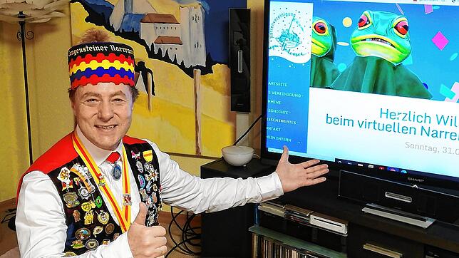 Rainer Hespeler, Präsident der Narrenvereinigung Hegau-Bodensee, zeigt sich überwältigt vom großen Interesse an beiden virtuellen ...