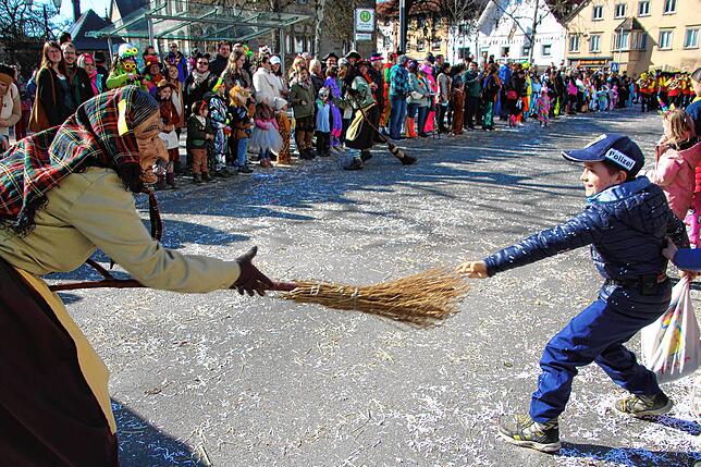 Bild 4: So schön war der Rosenmontag 2025 in Meßkirch