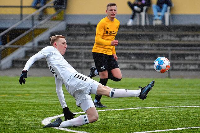 Bild 8: SV 08 Laufenburg kassiert beim SC Wyhl eine deftige 1:5-Klatsche &ndash; und wir haben die Bilder!