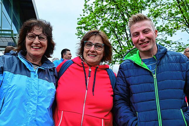 Bild 25: So feiern die Fans den Aufstieg des FC 08 Villingen