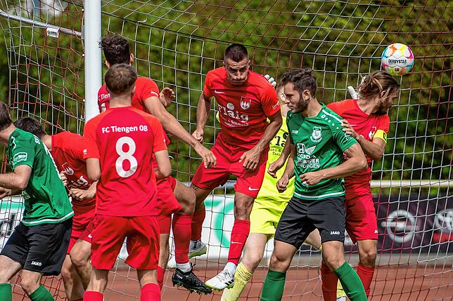 Bild 12: FC Tiengen 08 holt beim 3:3 gegen SV Mundingen den ersten Punkt &ndash; und wir haben Bilder!