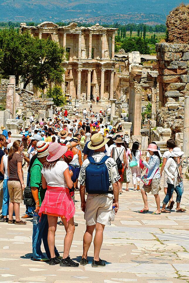 Immer gut besucht: die Ruinen der antiken Celsus-Bibliothek in Ephesus. (Archivbild)