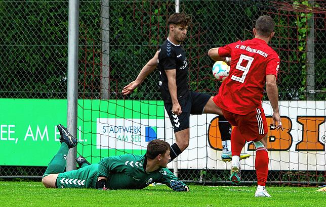 Bild 1: Die besten Bilder vom Pokalfight zwischen dem FC Überlingen und dem SC Konstanz-Wollmatingen