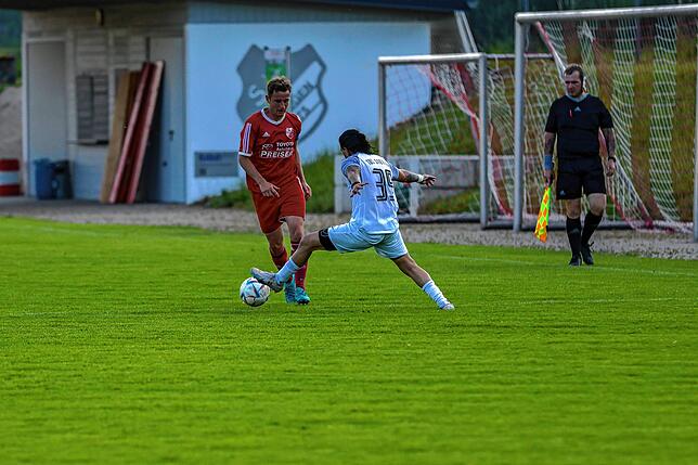 Bild 24: SV Eggingen und TuS Stetten II trennen sich 2:2 im ersten Abstiegsspiel – und wir haben Fotos!