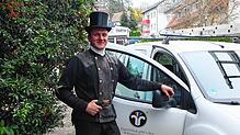 Ruben Link ist als Bezirksschornsteinfegermeister bestellt worden. Ob auf dem Dach oder unten im Heizungskeller, wo ihm die ...