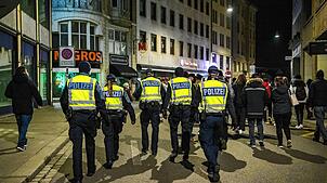 So wie hier bei der Fasnacht wird es auch beim ESC viel Polizeipräsenz geben.