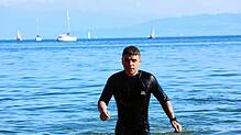 Leon-Dominik Schleer nach der Ankunft in Friedrichshafen.