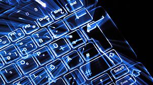 Bild : Schlag gegen prorussische Hackergruppe: Weltweites Servernetz abgeschaltet