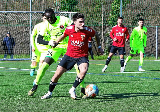 Bild 38: Die besten Bilder vom Spitzenspiel zwischen dem FC Überlingen und dem Türk SV Singen