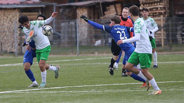 Bild 13: Der FV Möhringen gewinnt bei der DJK Donaueschingen. Wir haben die besten Bilder!
