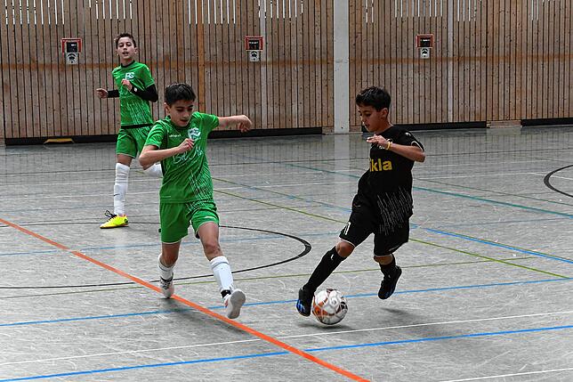 Bild 16: FC 08 Villingen Hallen-Bezirksmeister bei den E-Junioren – wir haben die besten Turnier-Bilder!