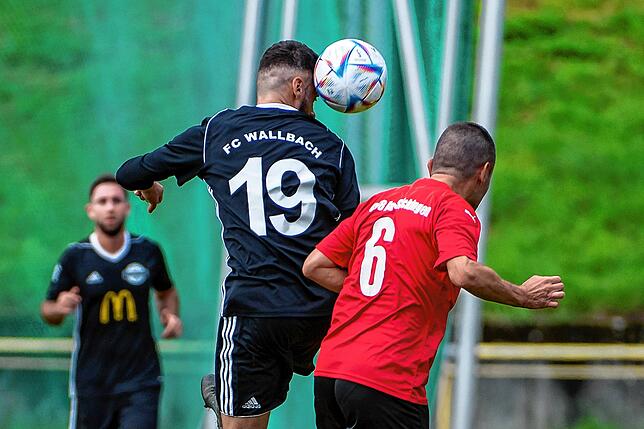 Bild 26: FC 08 Bad Säckingen rettet ein 1:1 im Derby gegen den FC Wallbach &ndash; und wir haben Bilder!