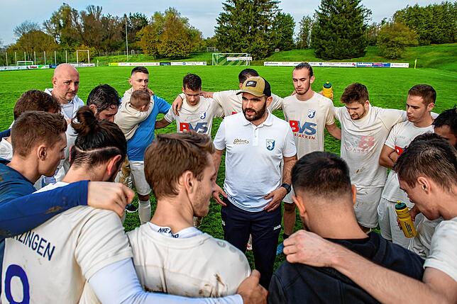 Bild 1: FC Erzingen trotzt Tabellenführer VfR Hausen ein 1:1 ab &ndash; und wir haben Bilder!