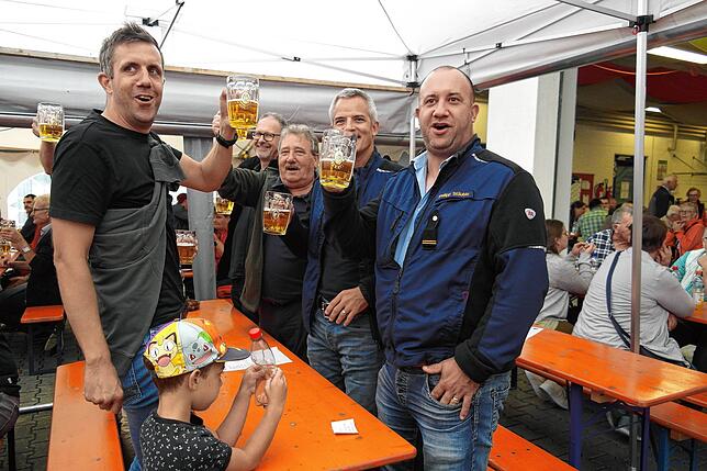 Bild 11: Bilder vom Floriansfest der Freiwilligen Feuerwehr Oberteuringen