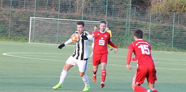 Bild 3: SV 08 Laufenburg verliert Spitzenspiel gegen SF Elzach-Yach mit 3:5 &ndash; und wir haben Bilder!