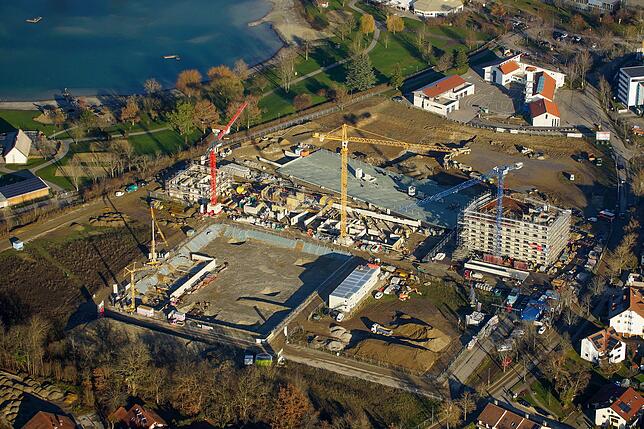 Neue Mitte Salem: Auf rund sechs Hektar wird direkt am Schlosssee Salems Neue Mitte gebaut. Diese soll Nahversorgung, Dienstleistung und ...