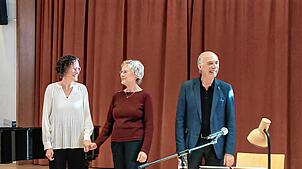 Sie stellen Leben und Werk der Dichterin Gertrud Kolmar vor. Von links Stefanie Jürgens, Heinke Hartmann und Oswald Burger Foto: Heinz ...