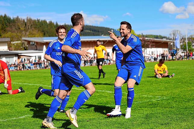 Bild 14: Unsere große Bildergalerie vom 3:0-Sieg des FC Neustadt gegen den FC Gutmadingen
