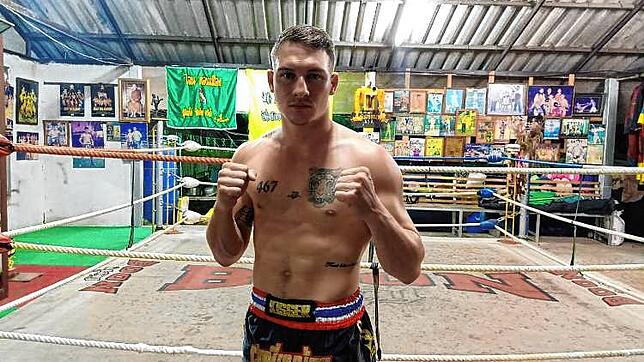 Bild : Reality-Show und Schicksalsschlag &ndash; wie sich der Konstanzer Thaiboxer Valentin Kocher-Benzing in Thailand durchkämpft