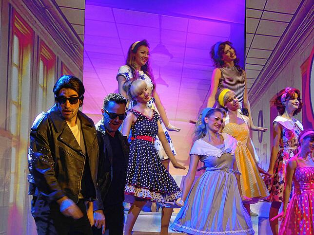 Bild 9: Musical-Karussell feiert Premiere: Das sind die Bilder (I)