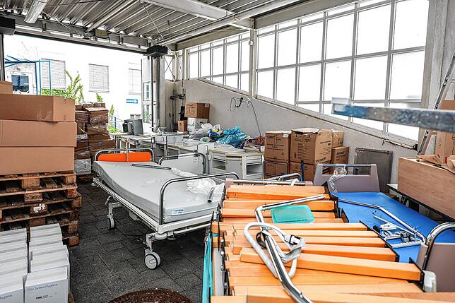 Bild 24: Hilfe für die Ukraine: Radolfzeller Krankenhaus leert sich