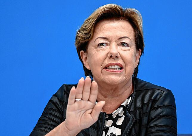 Renate Köcher, Geschäftsführerin des Instituts für Demoskopie Allensbach (IfD), spricht auf einer Veranstaltung in Berlin.