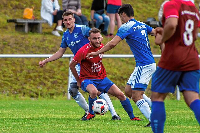 Bild 21: SG Höchenschwand/Häusern gewinnt gegen SV Stühlingen mit 2:1 – und wir haben Bilder!