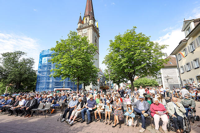 Bild 10: Bilder vom Hochamt des Radolfzeller Hausherrenfestes auf dem Marktplatz