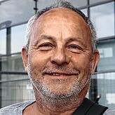 „Das Döbele-Parkhaus ist nicht nur nicht gebaut, sondern nicht einmal geplant“, moniert Achim Schächtle (FDP)