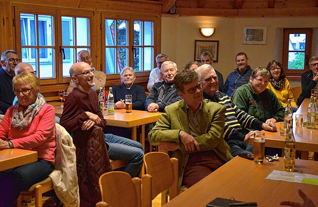 Der Landrat hatte bei seinem Gastspiel beim „I mein‘ halt“-Diskussionsabend im Zunfthaus Obertor eine aufmerksame Zuhörerschaft.