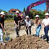 Freuen sich auf den Baubeginn (von links): Jan Voswinckel (Architekturbüro Lanz+Schwager), Daniel Olbert (Wölfert und Goebel), ...