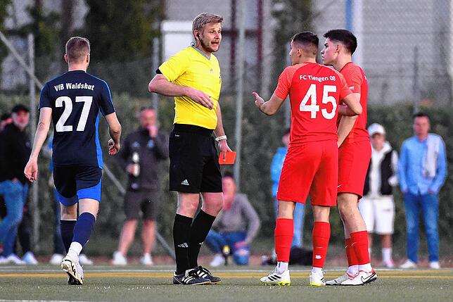 Bild 20: FC Tiengen 08 gewinnt 2:1 beim VfB Waldshut – und wir haben Bilder!