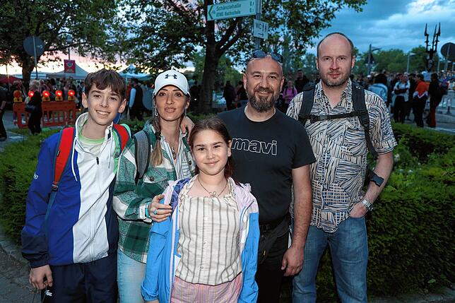 Bild 10: In Konstanz ist wieder großer Flohmarkt – und Tausende Besucher sind wieder dabei