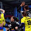 Der SV Allensbach (Nadja Greinert am Ball) kann voraussichtlich erst am 21. November wieder den Spielbetrieb in der 3. Liga aufnehmen.