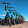 Im vergangenen Jahr wurden E-Scooter in Friedrichshafen getestet. Seit einigen Monaten läuft nun auch ein Testbetrieb in Überlingen.