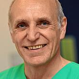 Hugo Katus stammt aus Rheinland-Pfalz, studierte Medizin an der Universität Heidelberg, danach forschte er in den USA an neuen ...