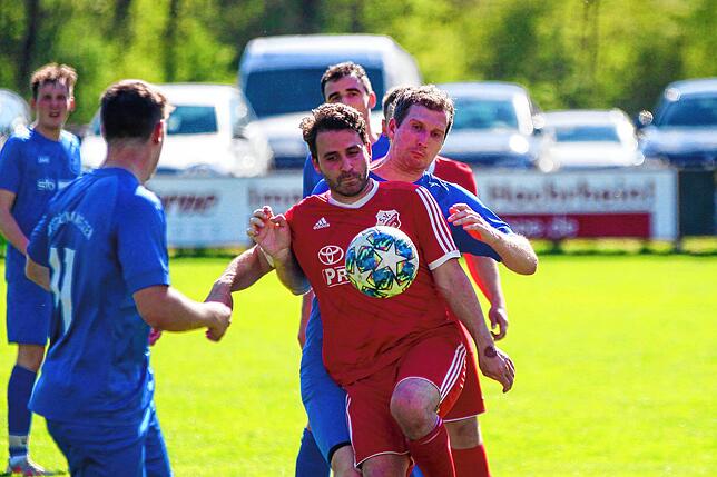 Bild 23: SG Stühlingen/Weizen besiegt den SV Eggingen im Derby mit 4:0 – und wir haben Fotos!
