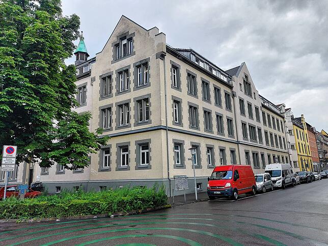 Was passiert mit dem leerstehenden St. Marienhaus im Konstanzer Stadtteil Paradies? Die Pflegeplätze sind ins Haus Zoffingen umgezogen. ...