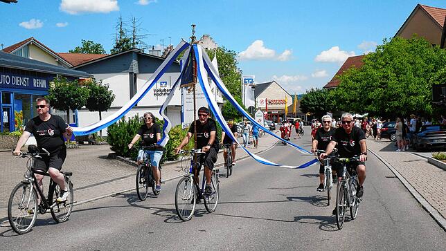 Bild 4: Großer Umzug in Hohentengen – die besten Momente