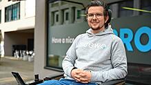 Bernhard Winter ist Gründer und Geschäftsführer des Elektrorollstuhl-Herstellers Scewo aus Winterthur. Er und die Mitgründer Thomas ...