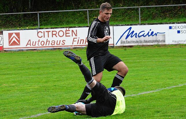 Bild 10: FC Grießen gewinnt bei der Spvgg. Wutöschingen mit 3:2 &ndash; und wir haben die Bilder!