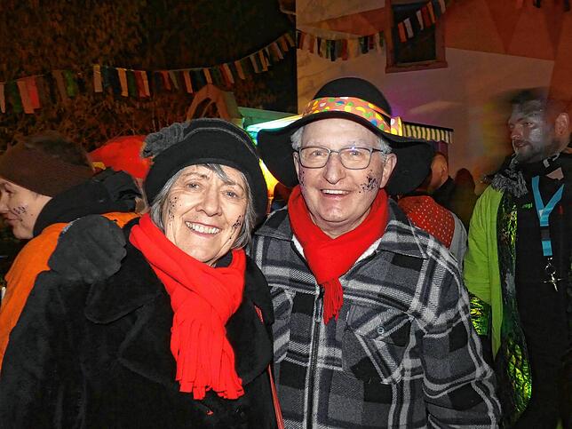 Bild 19: Monsterkonzert in Lottstetten: Fasnachtssamstagabend voller Stimmung!