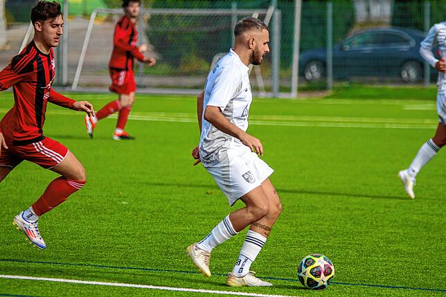 Bild 11: SV Blau-Weiß Murg rettet ein 4:4 beim SV Jestetten – und wir haben Bilder!