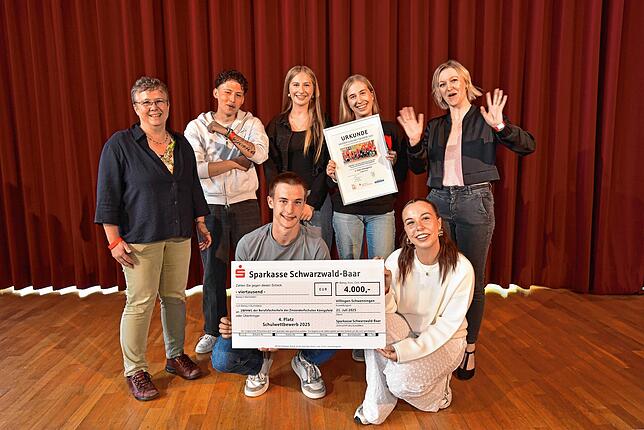 Für ein Klassenzimmer zum Wohlfühlen gewinnt die Berufsfachschule der Zinzendorfschulen Königsfeld 4000 Euro.